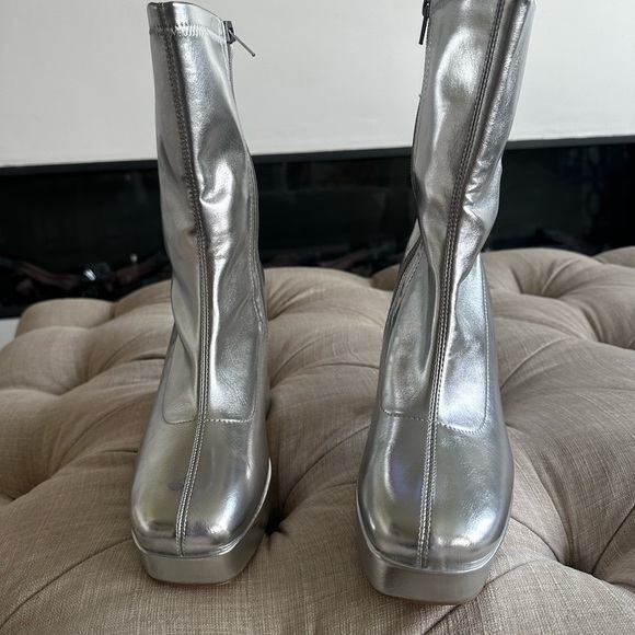 DREAM PAIRS Silver Platform Ankle Boots - Picture 5 of 7